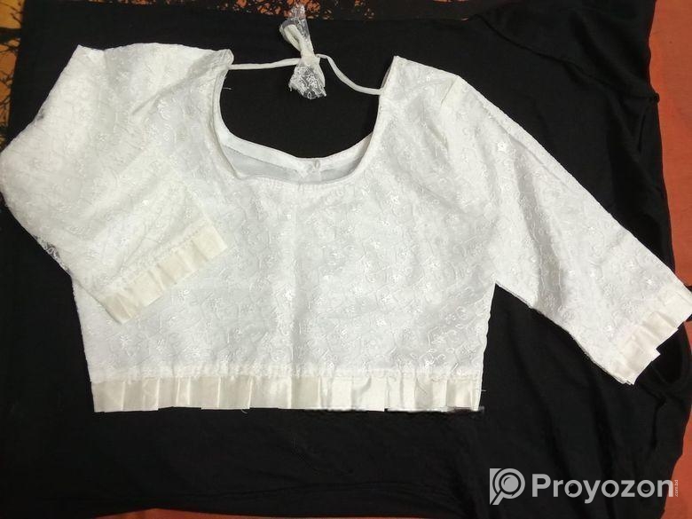 ব্লাউজ বিক্রি