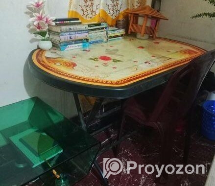 শোকেজ,টেবিল সেল হবে,