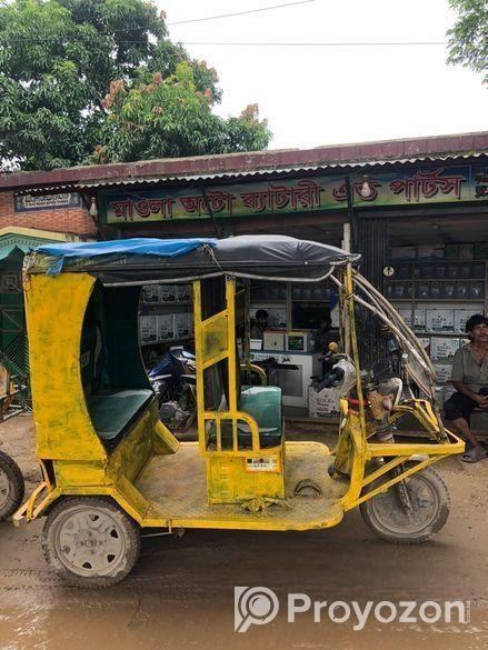 মিশুক ছাদ ওয়ালা গাড়ি