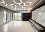 4400 Sqft Luxurious Brand New Ready Apartment For