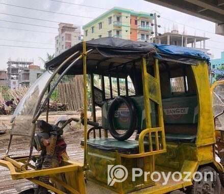 মিশুক ছাদ ওয়ালা গাড়ি