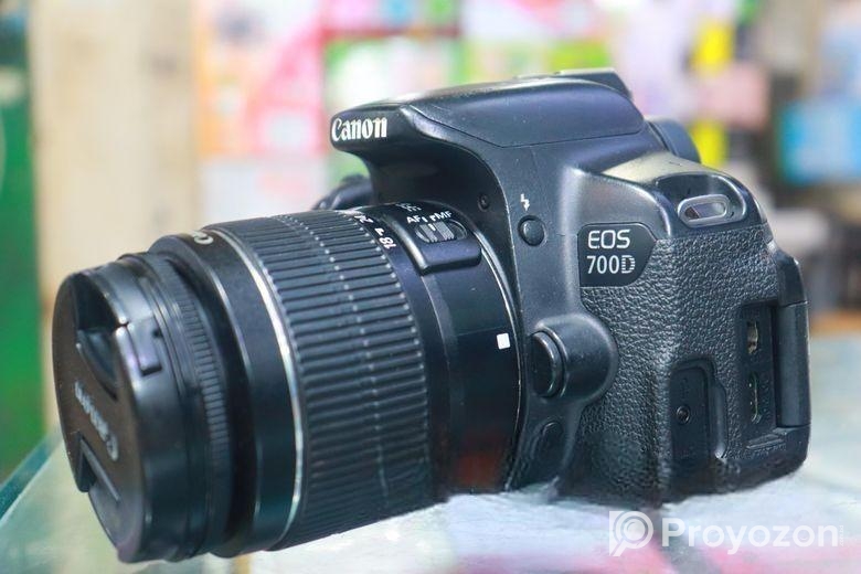 Canon 700D +18-55mm Low price