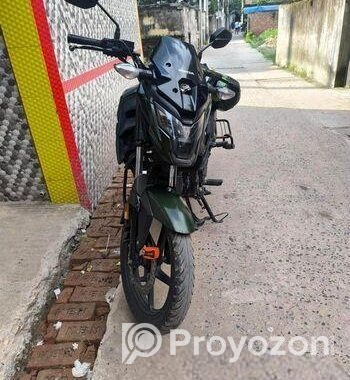 Honda X Blade 2021