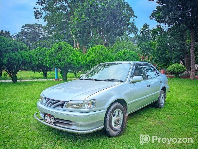 Toyota Corolla 111 Crystel 2000