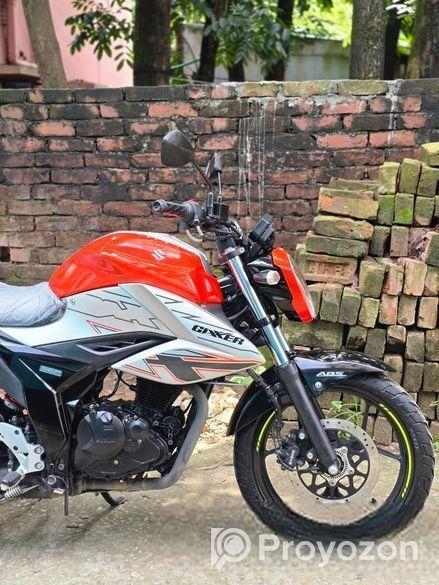 Suzuki Gixxer ABS Fi V4 ONTEST Orange 2024