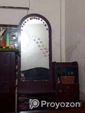 Dressing Table for sell