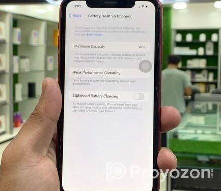 Apple iPhone XR 128gb red (Used)