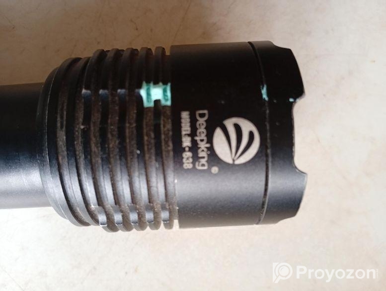 টর্চ লাইট বিক্রি করবো