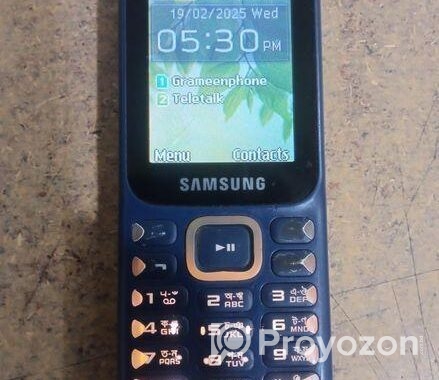 Samsung Guru Music 2 . (Used)