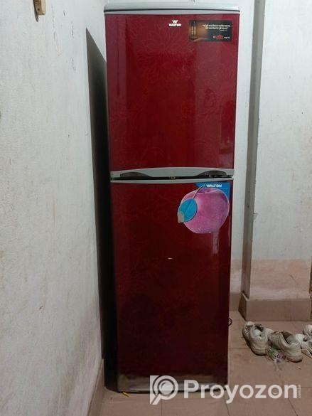 ফ্রিজ বিক্রি হবে