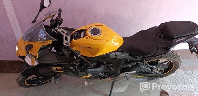 Suzuki GSX R150 ABS একদম ফ্রেশ 2021