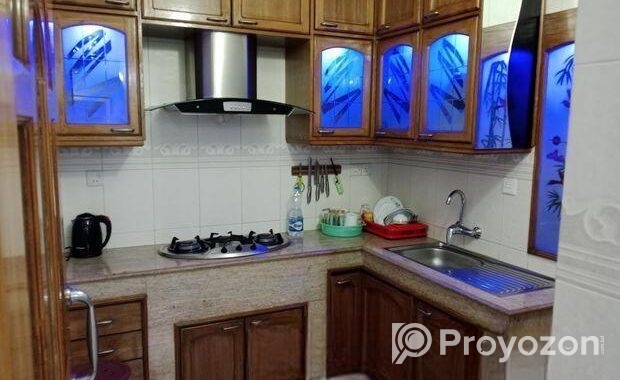 well fully furnish 3 bed room apt available in ban