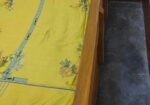 একটি কড়ই কাঠের ভাল খাট বিক্রি করা হবে