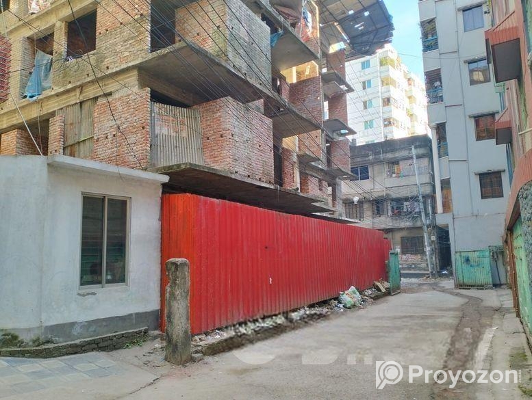 ১৩২০ স্কয়ারফিট ফ্ল্যাট