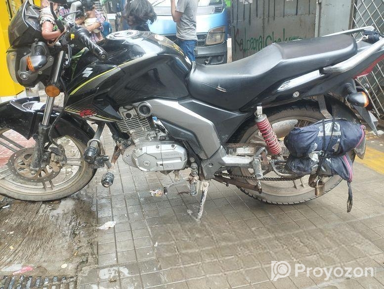 Suzuki GSX 125 2022