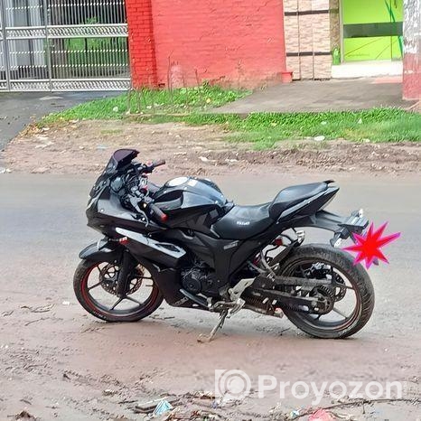 Suzuki Gixxer SF . 2018