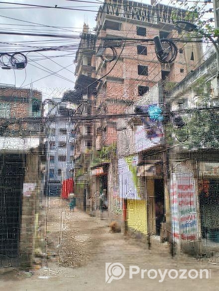 ১৩২০ স্কয়ারফিট ফ্ল্যাট