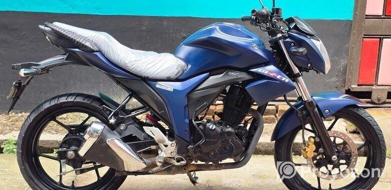 Suzuki Gixxer Monotone Classic + Matte Blue 2024