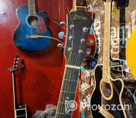 Deviser Acoustic Guitar