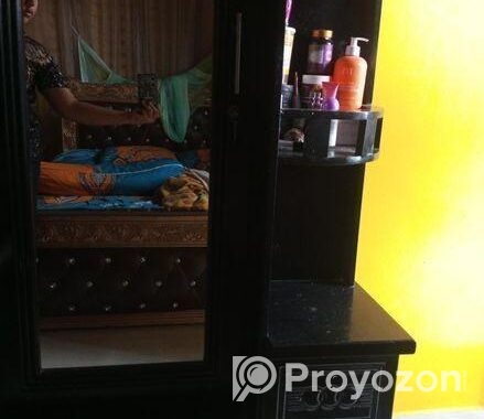 Black Dressing Table