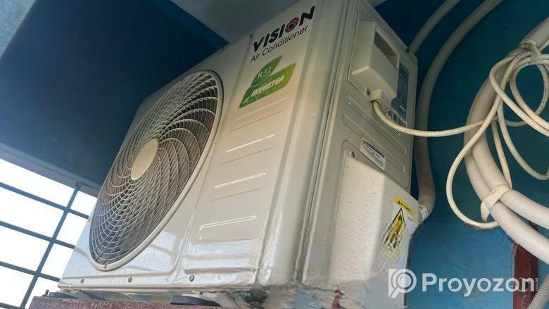 Almost new Vision 1 Ton Split Type AC Inverter 3D