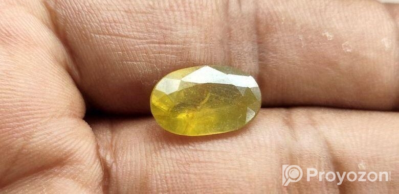 Pukraj/yellow Shaphire