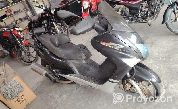 Yamaha Megisty Scotty 2015