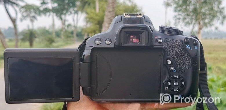 Canon 700d with 50 Mm Lens ফুল ফ্রেস ক্যামেরা ডিসপ
