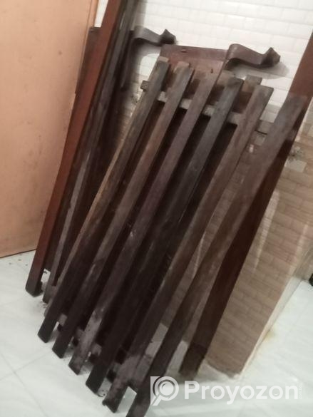 সেগুন খাট