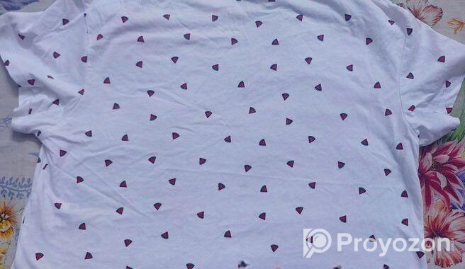 Cropped T-shirt