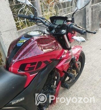 Suzuki Gixxer Monotone . 2017