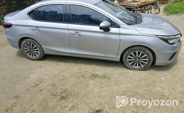 Honda City . 2021