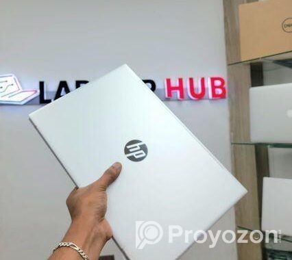 HP Pavilion 15|Intel i7-13|NVidia MX 550 2 GB Dedi