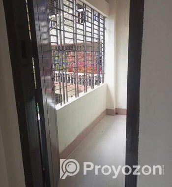 চার রুমের সম্পূর্ণ টাইলস করা ফ্লাট ভাড়া