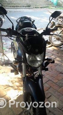 Yamaha FZS 2023