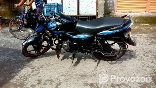 Bajaj Discover 100 . 2018
