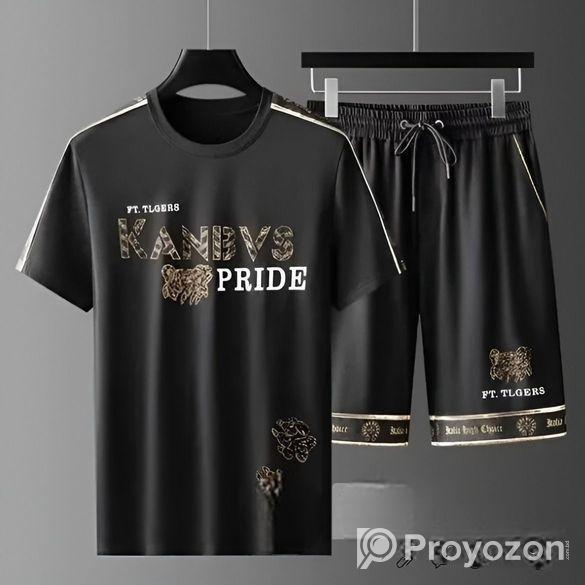 টি শার্ট আর প্যান্ট