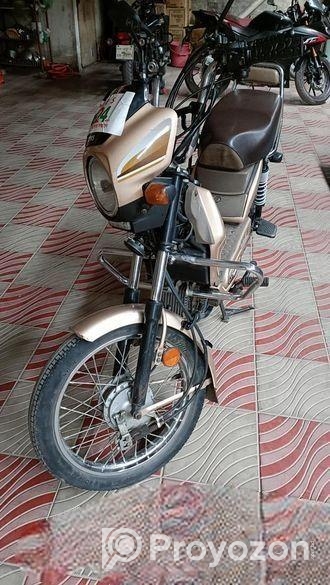 TVS XL 100 2022