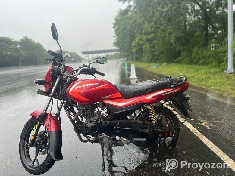 Bajaj Platina 110 . 2022