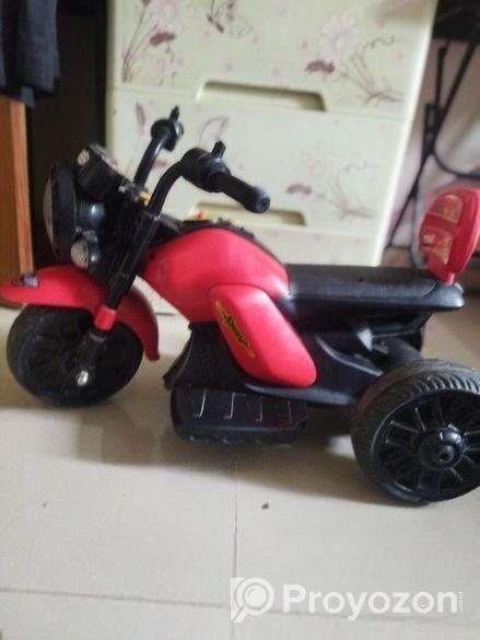 বাচ্চাদের চার্জার বাইক