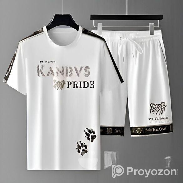 টি শার্ট আর প্যান্ট