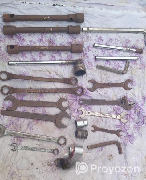 Akij 14 Seat Microbus Petrol/CNG গেরেজের যন্ত্রপাত