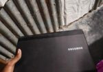 ল্যাপটপ ভালো কোন সমস্যা নাই আপনি দেইখা