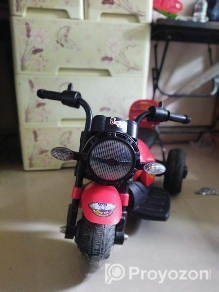 বাচ্চাদের চার্জার বাইক