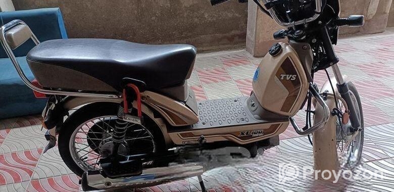 TVS XL 100 2022