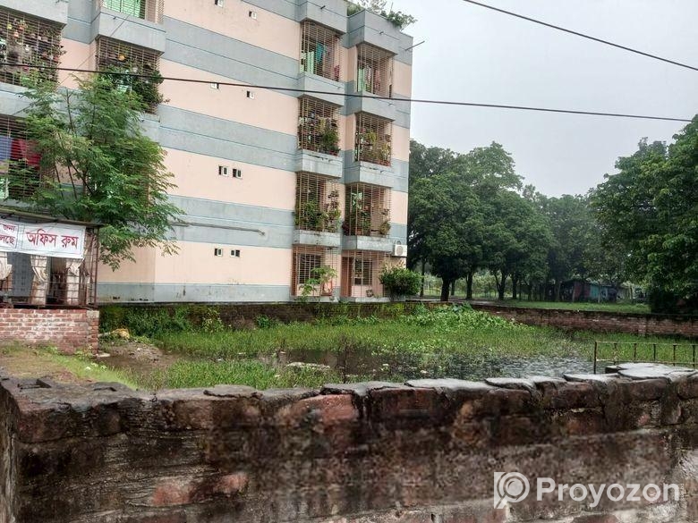 স্পেশাল অফার টাকায় জমির শেয়ার বিক্রয় চলছে।