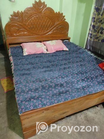 Bad + Mattress 6/7 Feet King Size