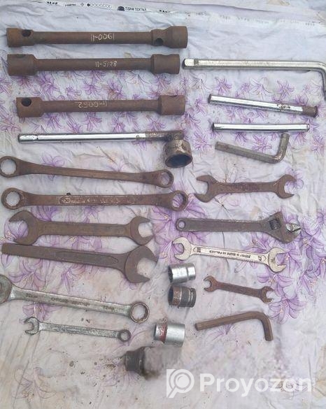 Akij 14 Seat Microbus Petrol/CNG গেরেজের যন্ত্রপাত