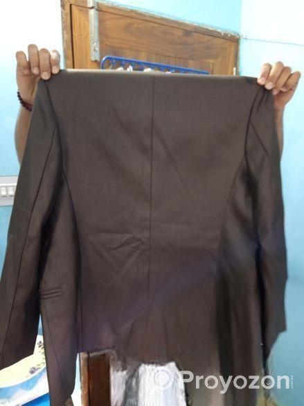 1 টি ব্লেজার বিক্রি হবে