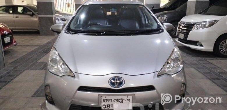 Toyota Aqua G 2013